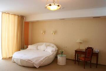 Номер Делюкс в Отеле Premier Hotel Shafran